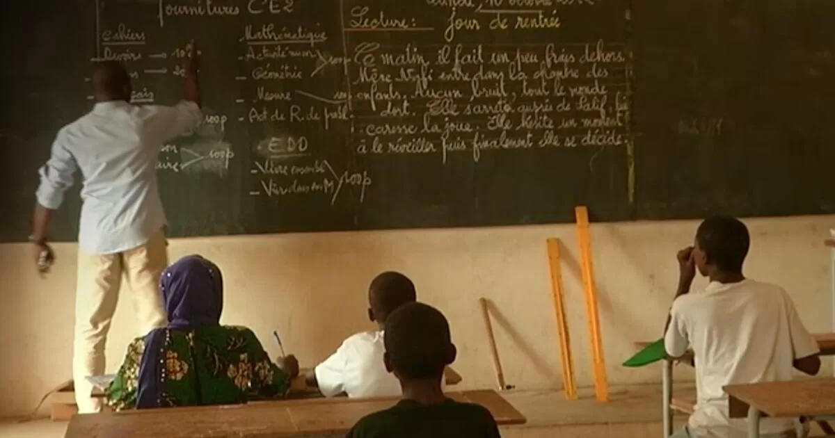 Rentrée scolaire et Thiaroye : le Chef de l'État encourage l'École et prépare la commémoration du 1er décembre