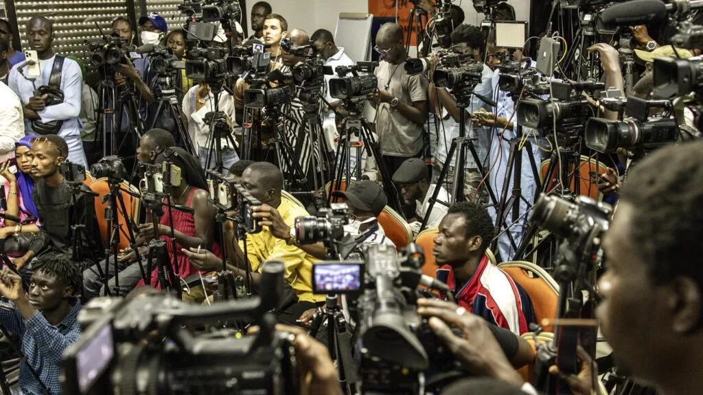 Médias : le SYNPICS alerte sur la précarité des travailleurs et lance ses « Grandes conférences »