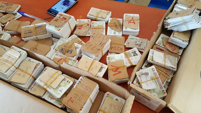 Diourbel, Sénégal : Plus de 3400 cartes d'électeurs en attente, le préfet appelle à leur retrait