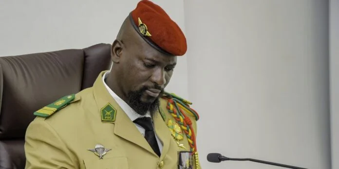 Guinée : Le colonel Mamady Doumbouya annonce un référendum constitutionnel en 2024