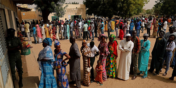 Affluence matinale aux élections présidentielles au Sénégal malgré le jeûne et la chaleur