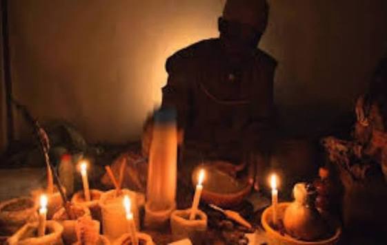 Escroquerie mystique à 550 millions FCFA : fin de cavale pour un présumé “faiseur de miracles” à Dakar