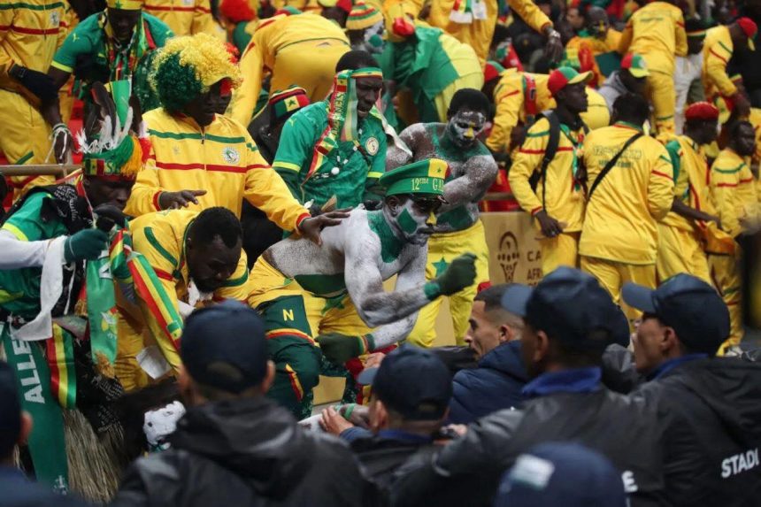 CAN 2025 : le Roi Mohammed VI accorde sa grâce royale à 15 supporters sénégalais condamnés au Maroc