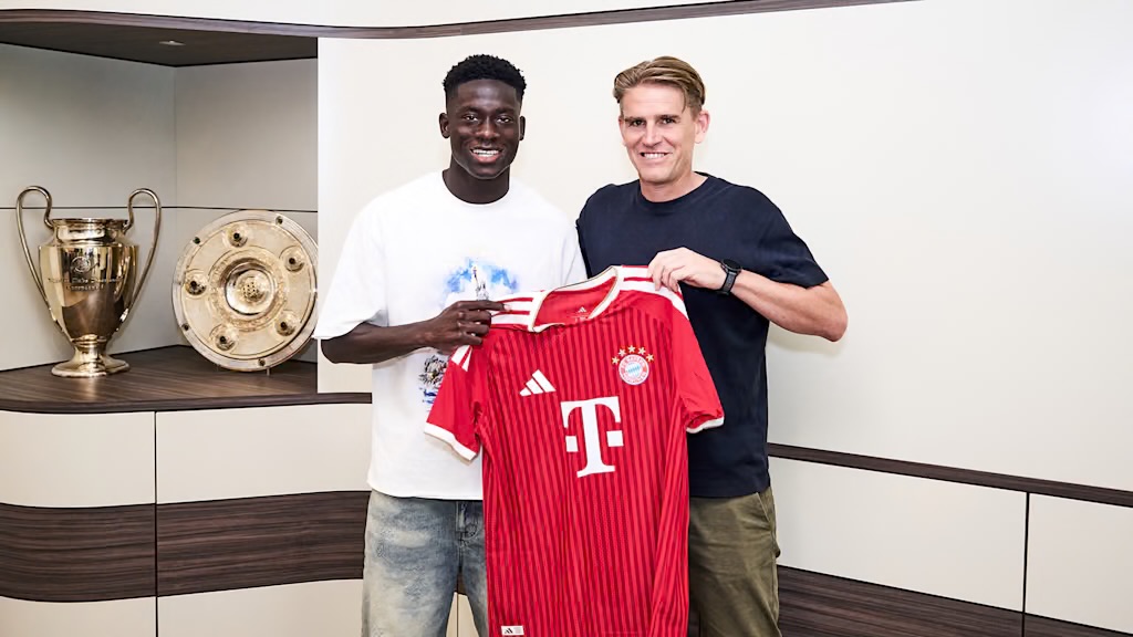 FC Bayern : Bara Sapoko Ndiaye s’engage jusqu’en 2031 et franchit un nouveau cap